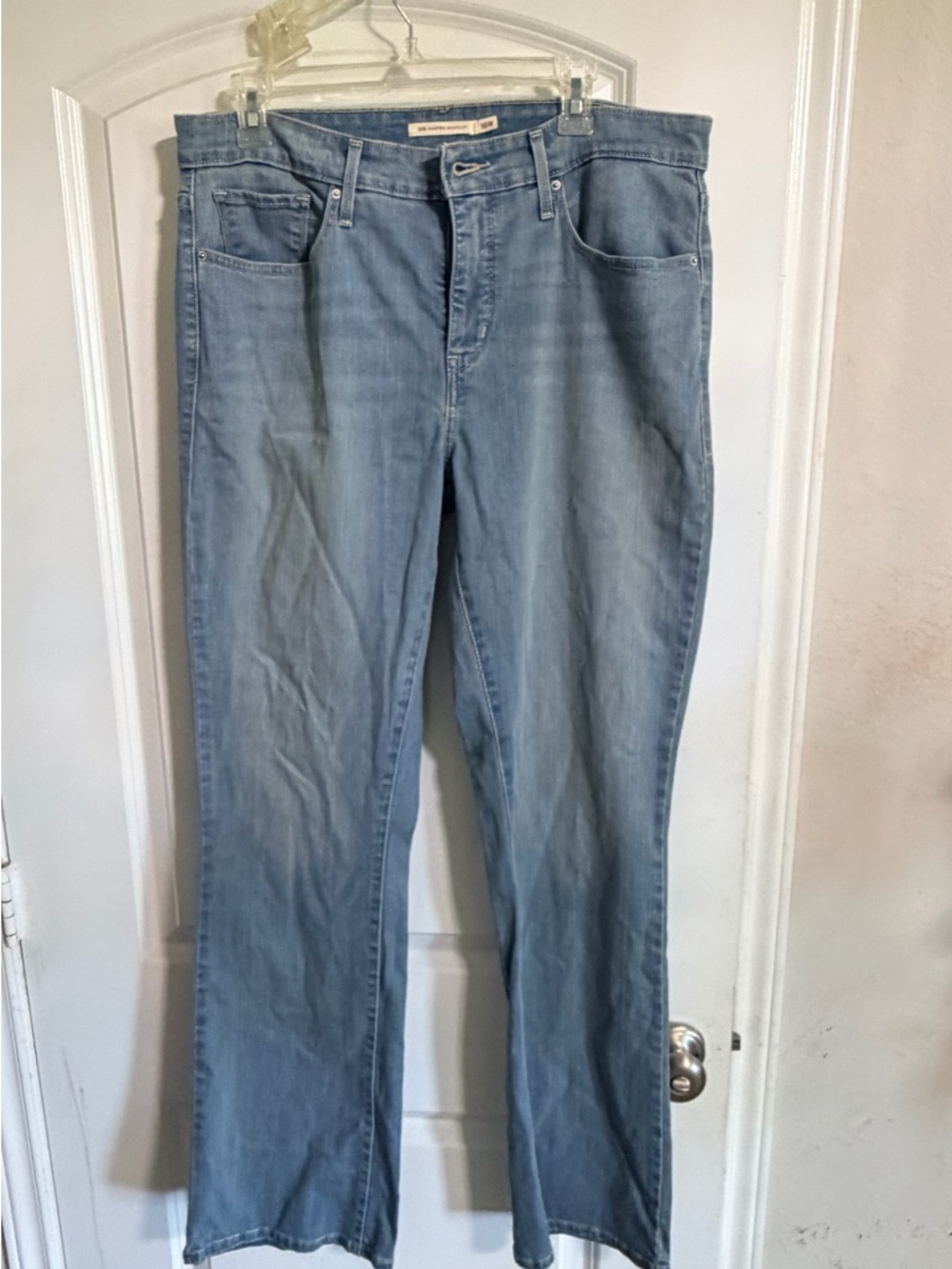 Levi's Light Wash Boot cut Jeans in Blue
